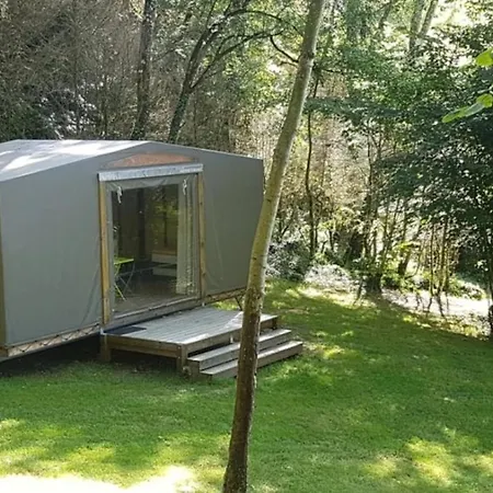 Zecamping 3 Chiens Acceptes Hammam Piscine Chauffee Kemping