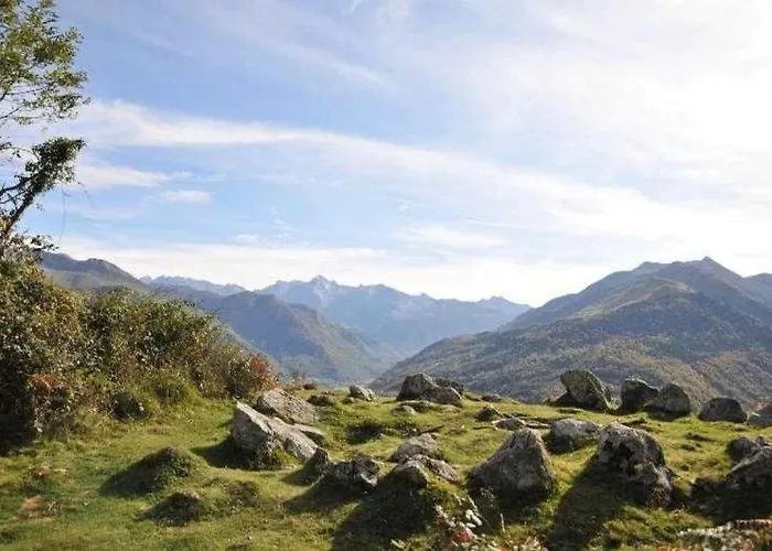 Zecamping 3 Chiens Acceptes Hammam Piscine Chauffee Κάμπινγκ Louvie Juzon